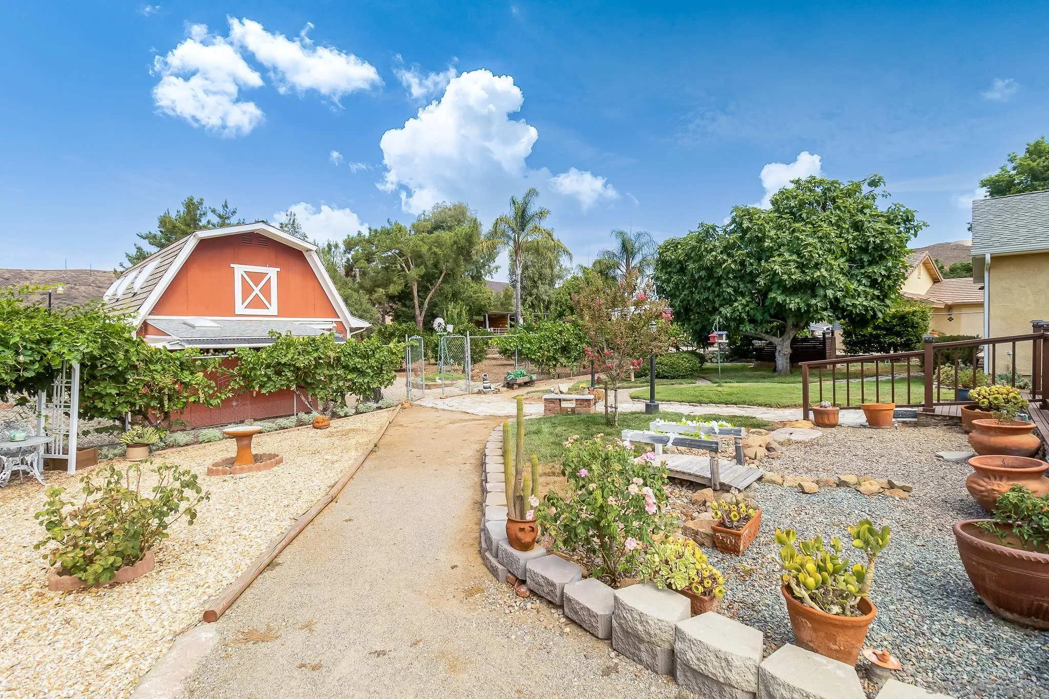 https://cdn.realtyfeed.com/cdn/127/240020446/9509c6720f6ff9a4c63349d102691225.webp