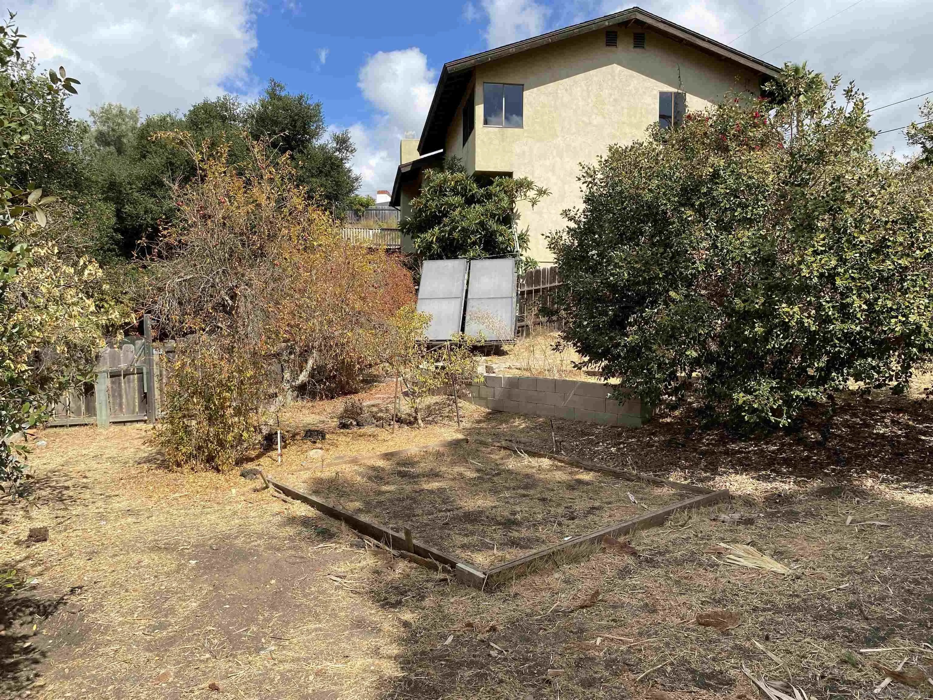 https://cdn.realtyfeed.com/cdn/127/240022011/1b39cc3cdc78a2ea9e895b60829abe14.webp