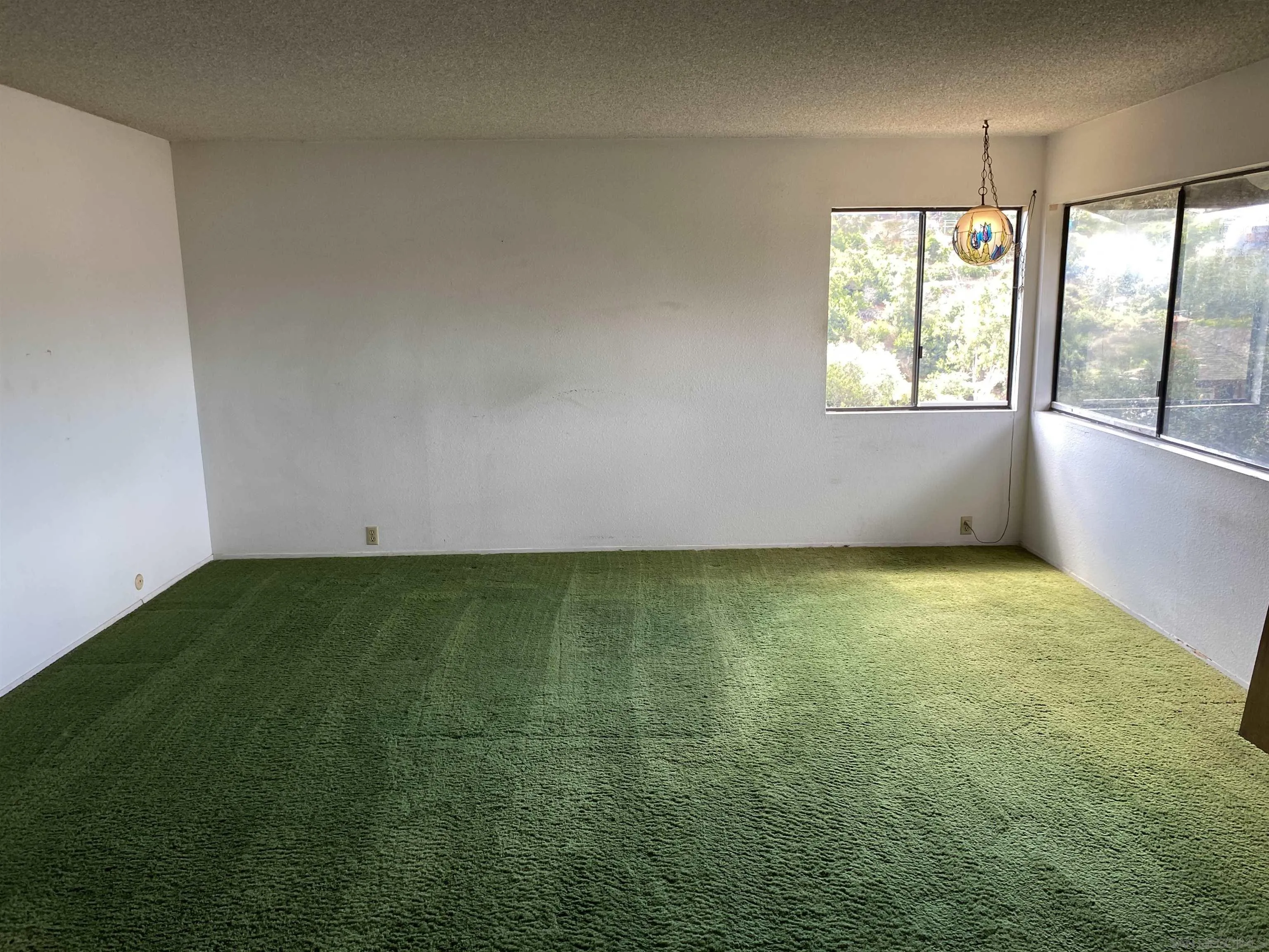 https://cdn.realtyfeed.com/cdn/127/240022011/424918f37e2499a4da44dc96d8feec46.webp