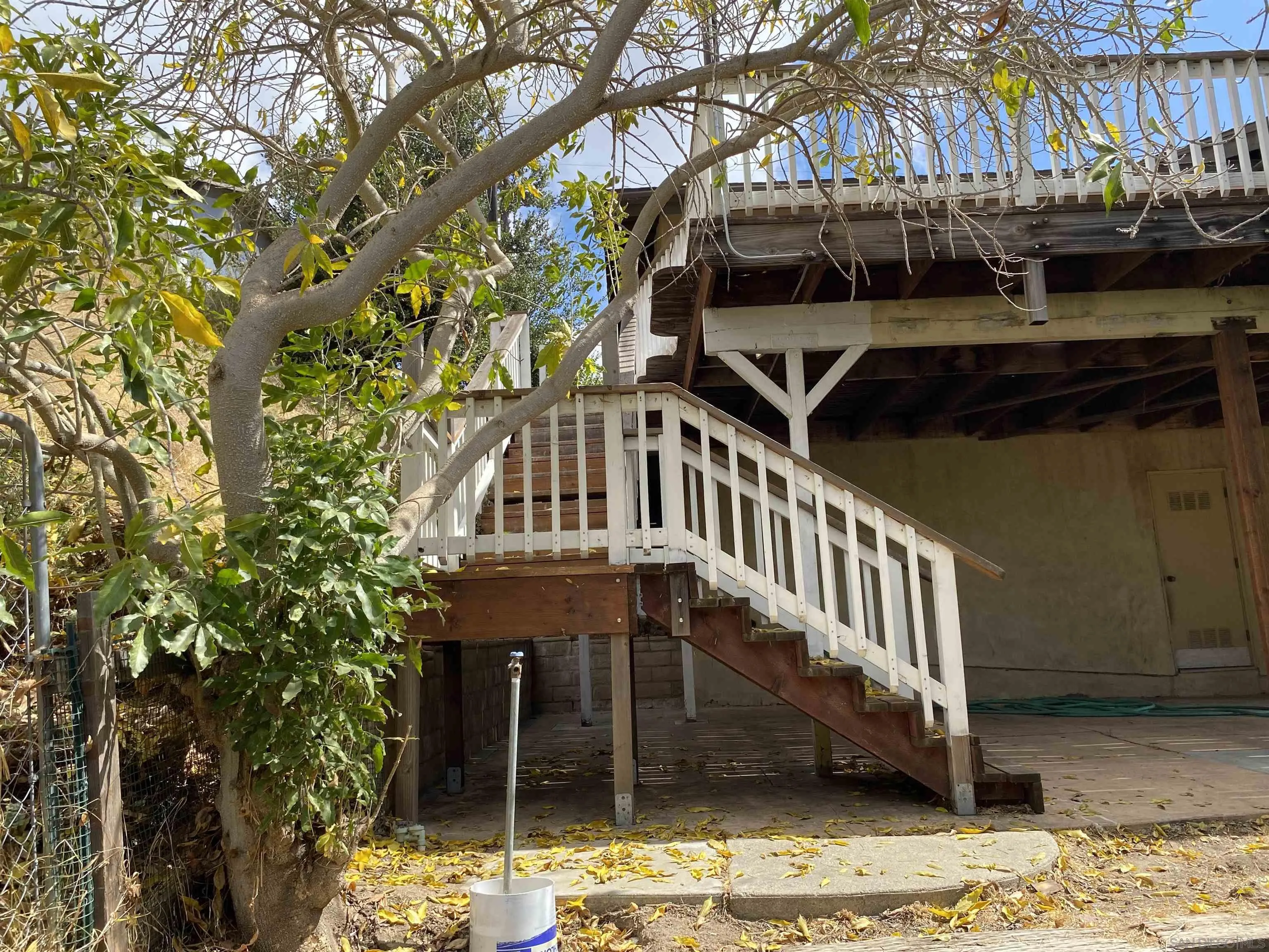 https://cdn.realtyfeed.com/cdn/127/240022011/473c1d2d30156a56c69f821fb5167a5d.webp