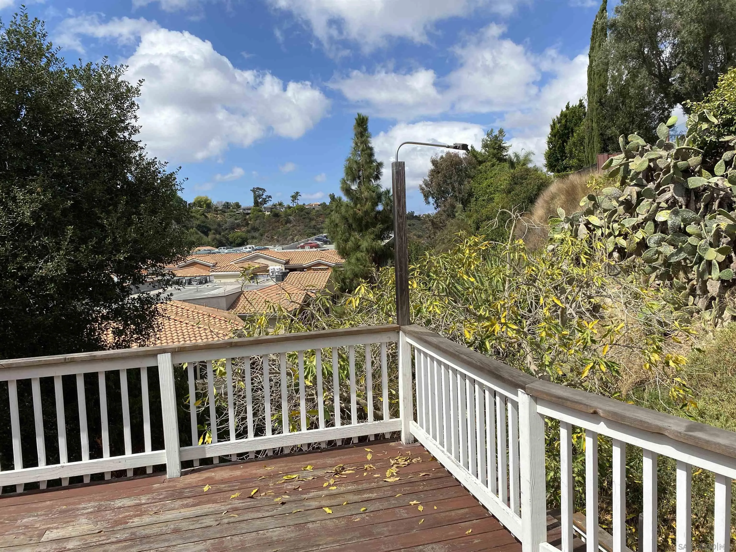 https://cdn.realtyfeed.com/cdn/127/240022011/8e05ee08608c1eb6d60cd1761c9d6e6e.webp