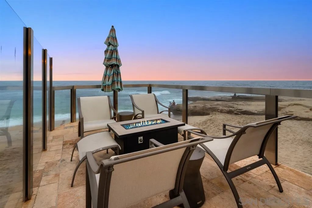 https://cdn.realtyfeed.com/cdn/127/240022992/007439e9a24180ffd42acbd29df9f14e.webp