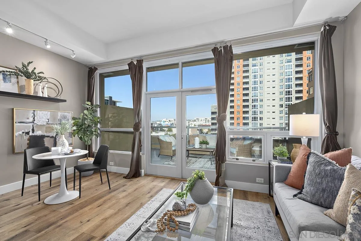 Photo #5: 240024384 Listing 