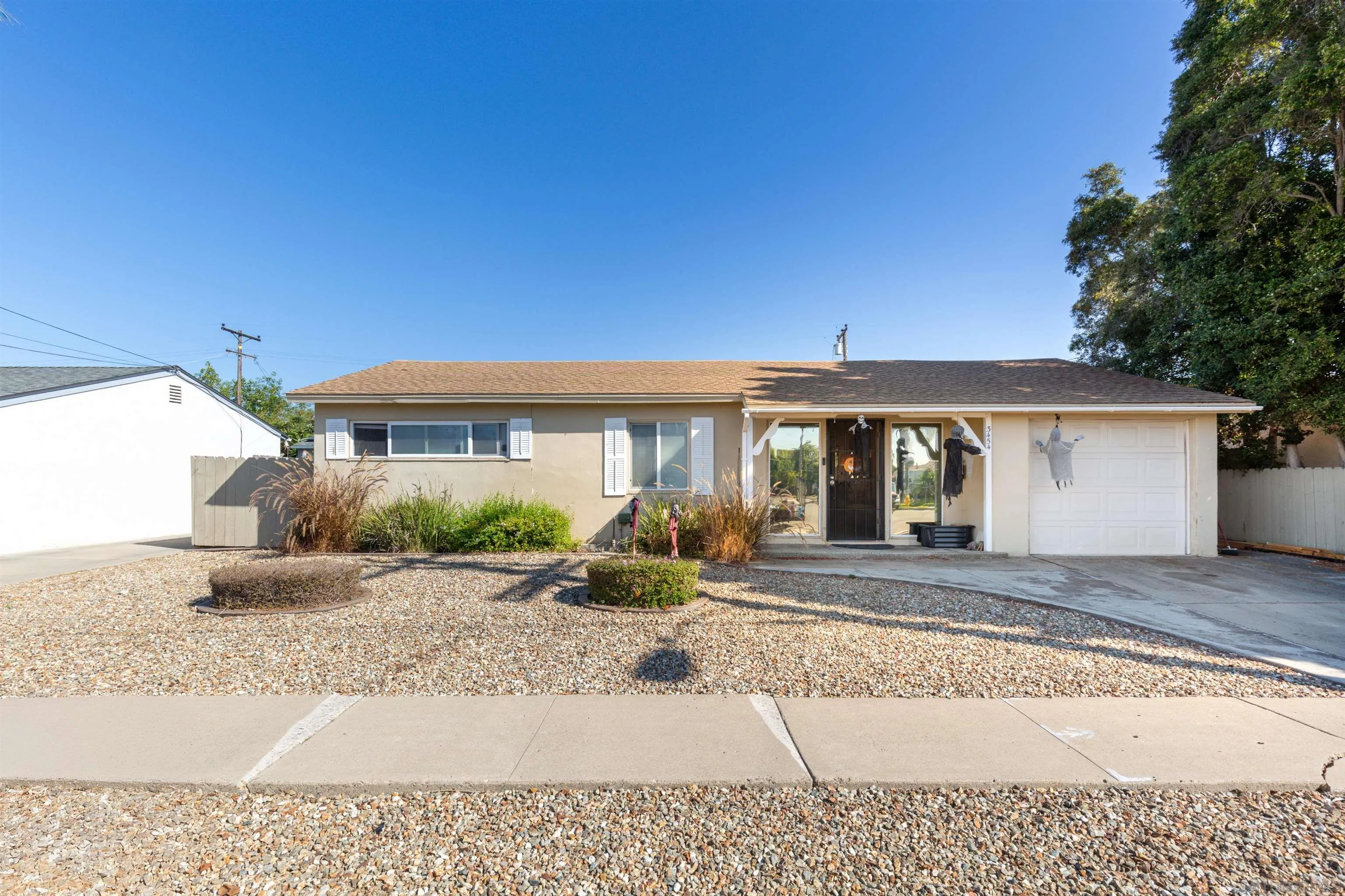https://cdn.realtyfeed.com/cdn/127/240024413/512c24a791a001b688069990ebaa7a63.webp