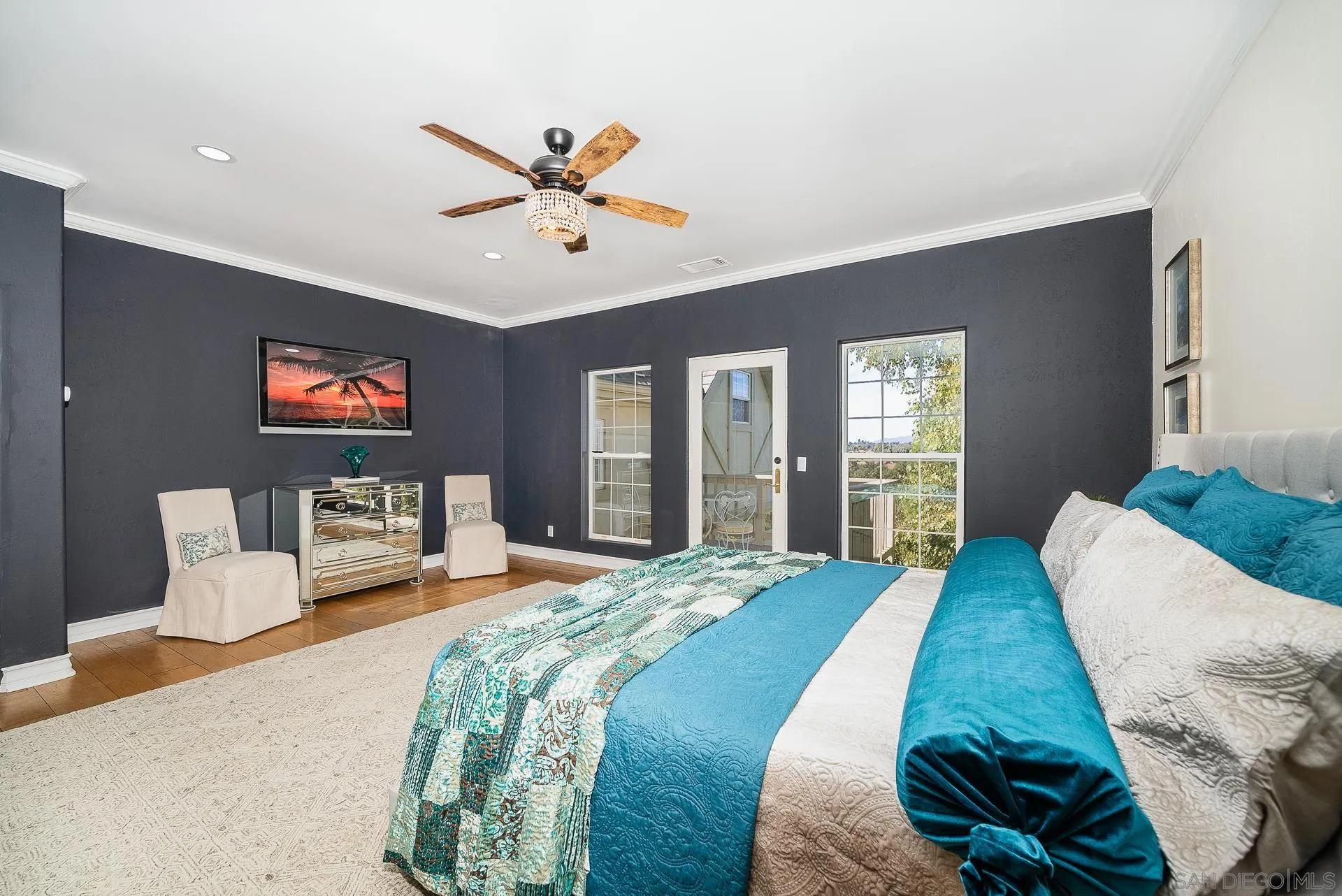 https://cdn.realtyfeed.com/cdn/127/240024533/599389f01944bf17910f99f9a7340c88.webp