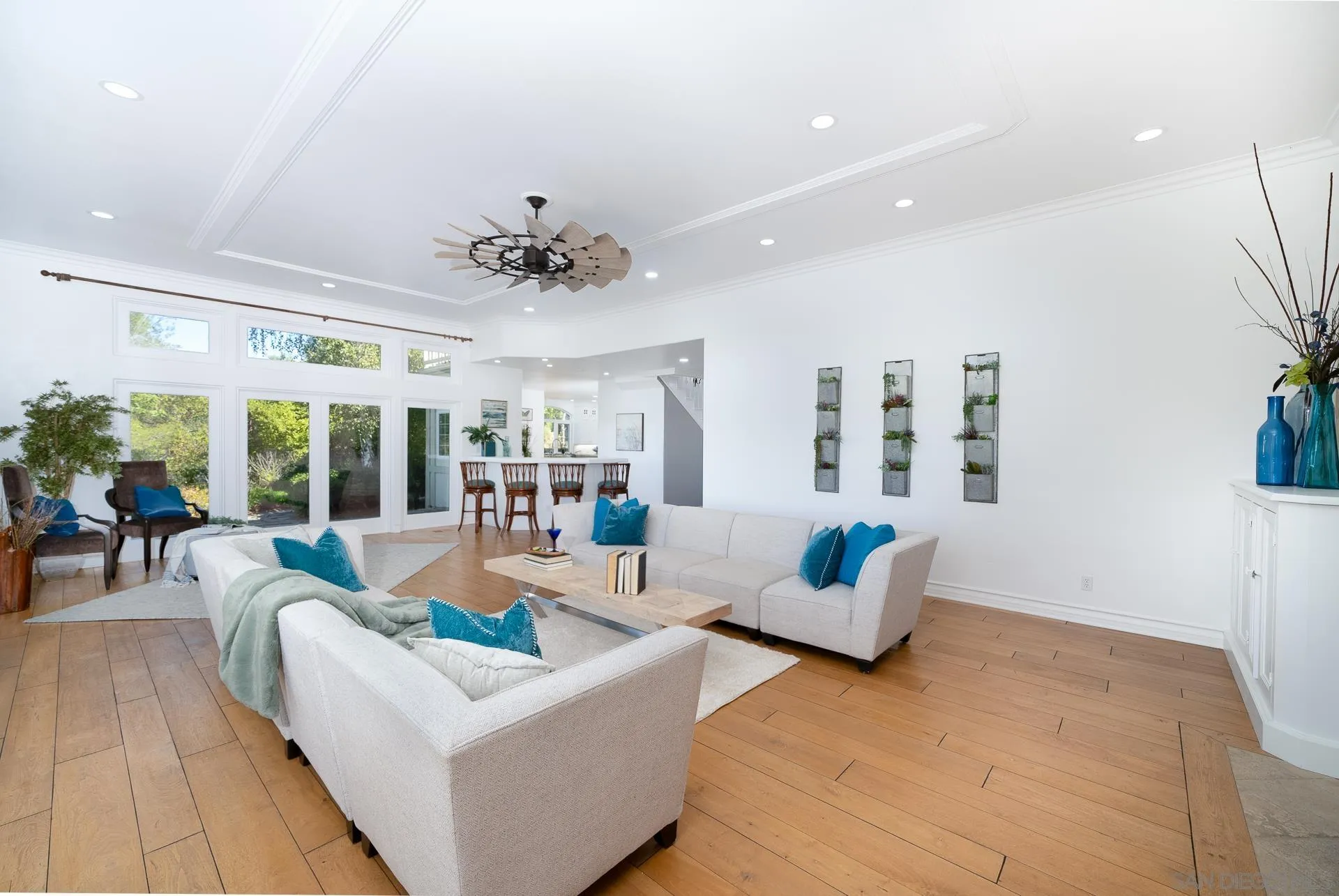 https://cdn.realtyfeed.com/cdn/127/240024533/75830ea5d9646274330aa092c13c9a92.webp