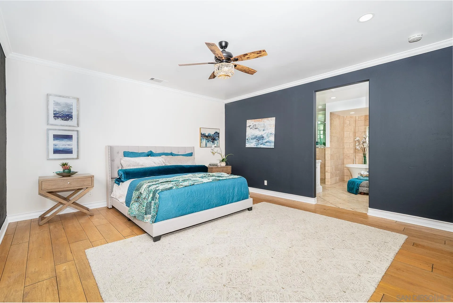 https://cdn.realtyfeed.com/cdn/127/240024533/7feede460a848fa58137ad231783148b.webp