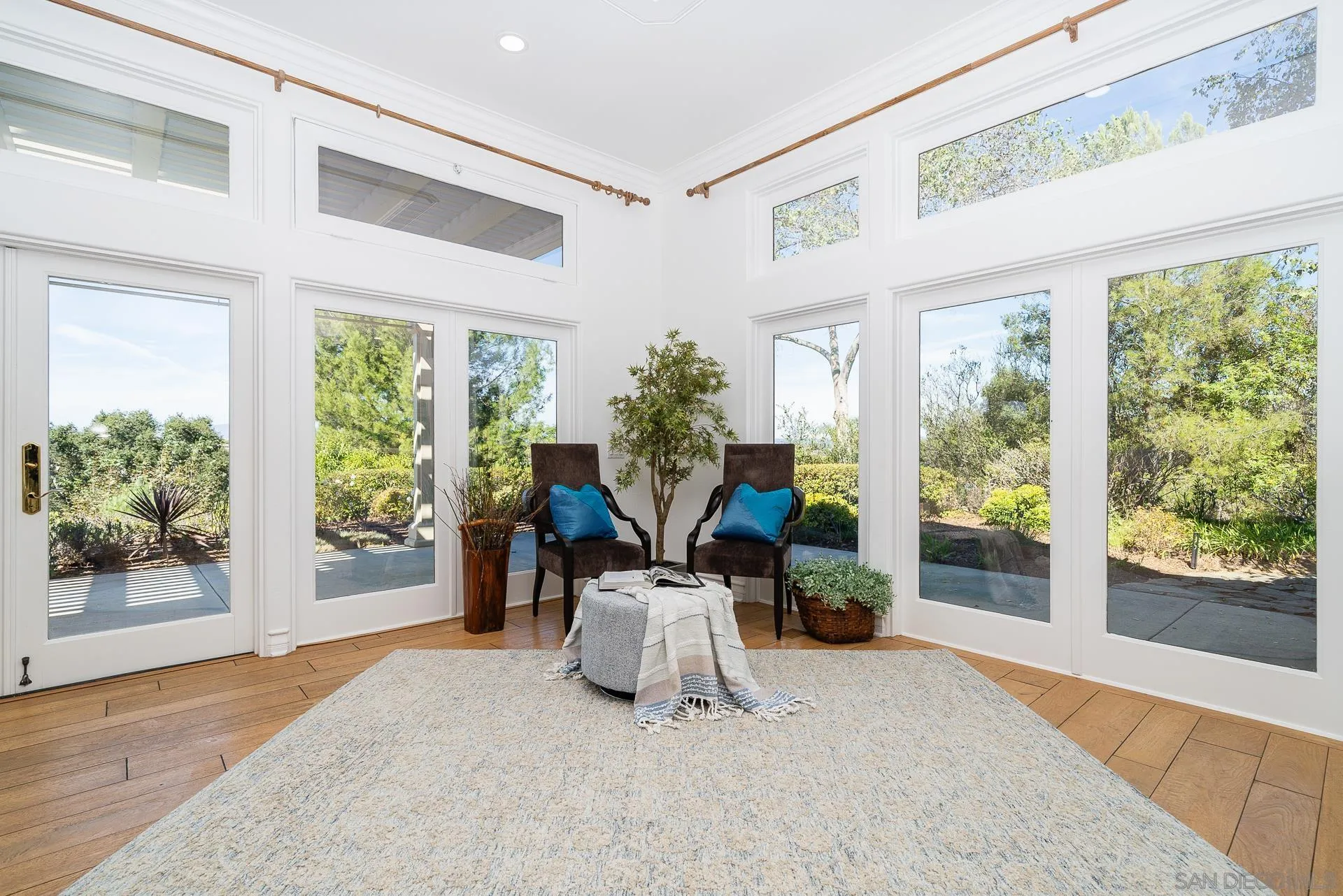 https://cdn.realtyfeed.com/cdn/127/240024533/90a2731331213dd49bde9d8742c0c3e1.webp