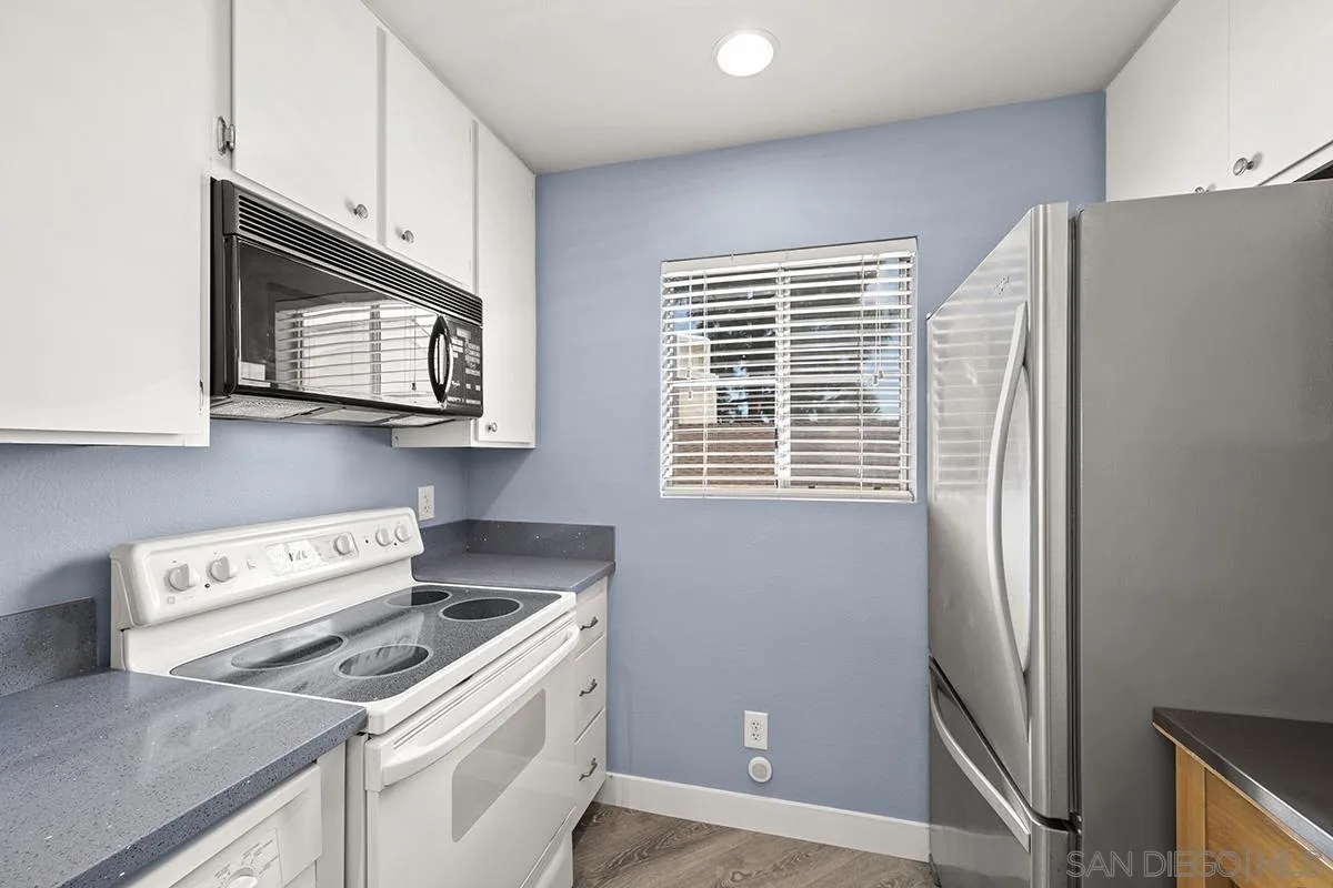 https://cdn.realtyfeed.com/cdn/127/240024542/4941164cf143833af3959037dbbbd752.webp