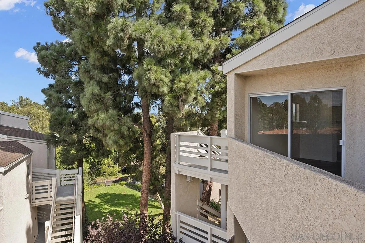 https://cdn.realtyfeed.com/cdn/127/240024542/5c8a4a4a60477d4f243a9c9385ed8030.webp