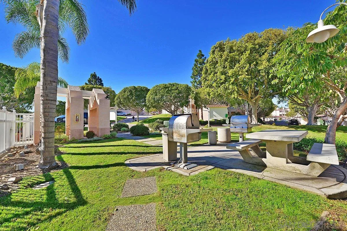 https://cdn.realtyfeed.com/cdn/127/240024542/8492567919b264cd244c55d2d8387543.webp