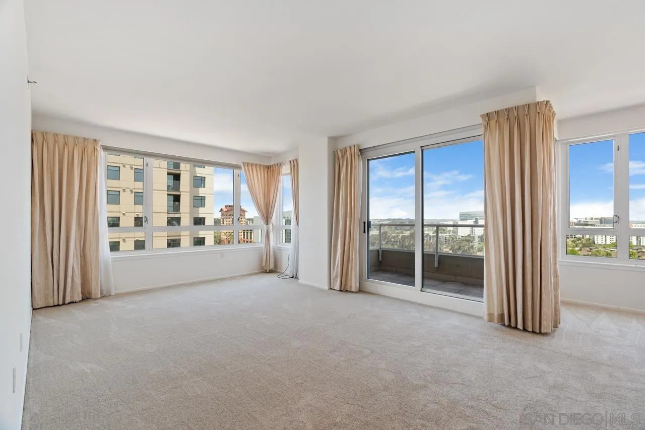Photo #4: 240024680 Listing 