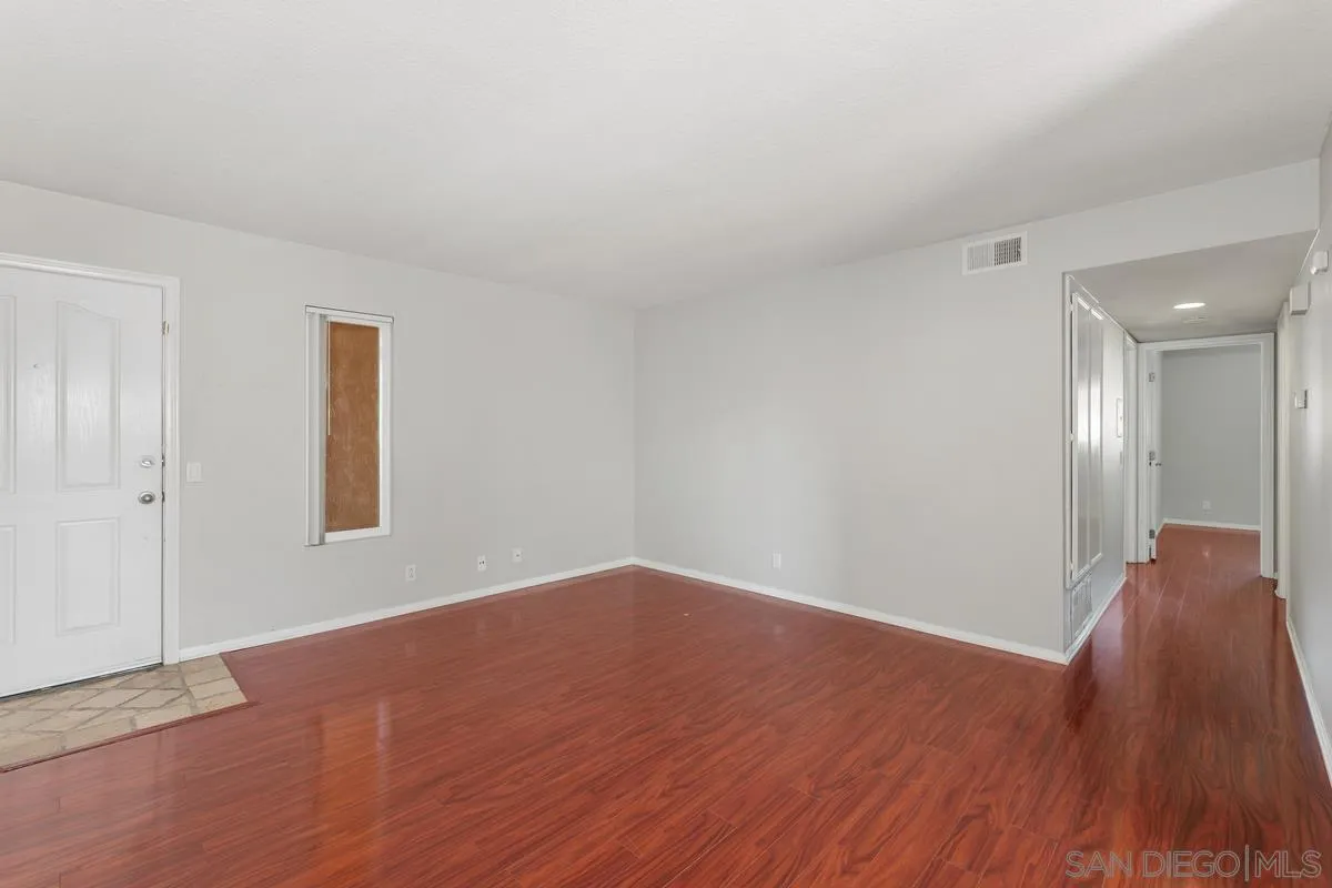 https://cdn.realtyfeed.com/cdn/127/240025057/a9242883038a12bf73a83e5ba543325d.webp