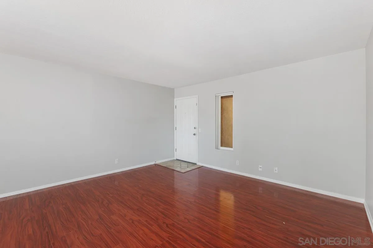 https://cdn.realtyfeed.com/cdn/127/240025057/ea9e4b567923a26e7dbf75ab8cd4f350.webp