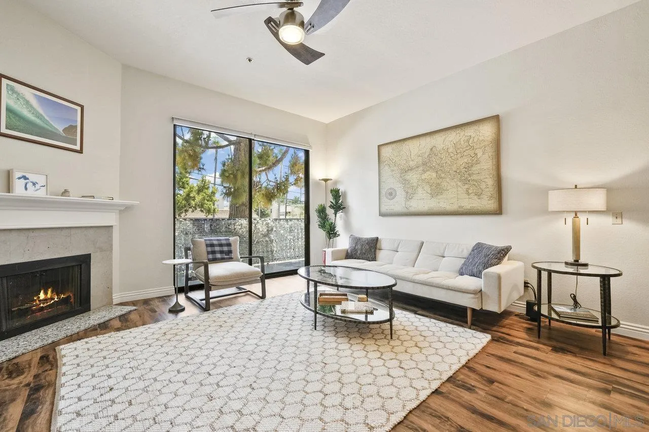 Photo #6: 240025584 Listing 