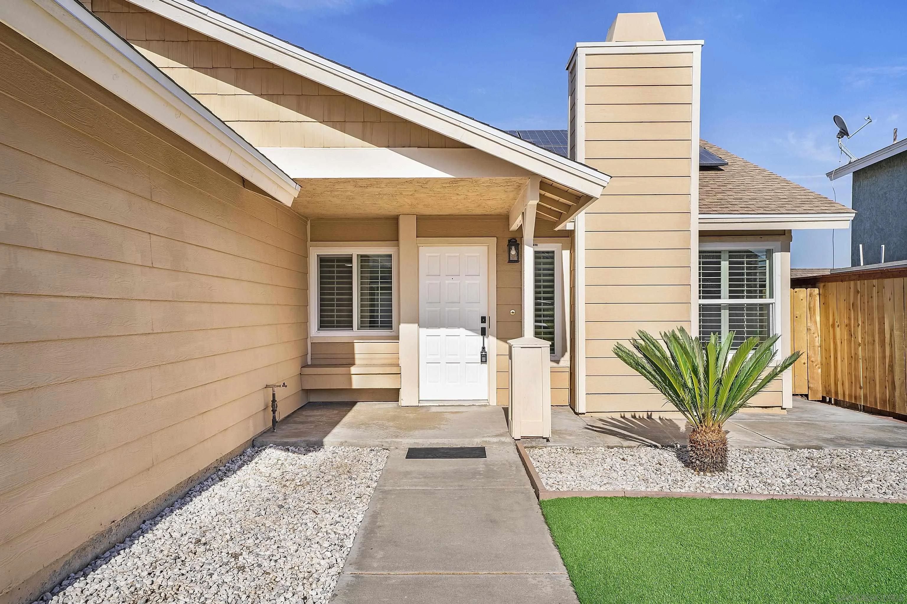 https://cdn.realtyfeed.com/cdn/127/240025937/ac3f922bd9e5750510fd7651f64b6297.webp
