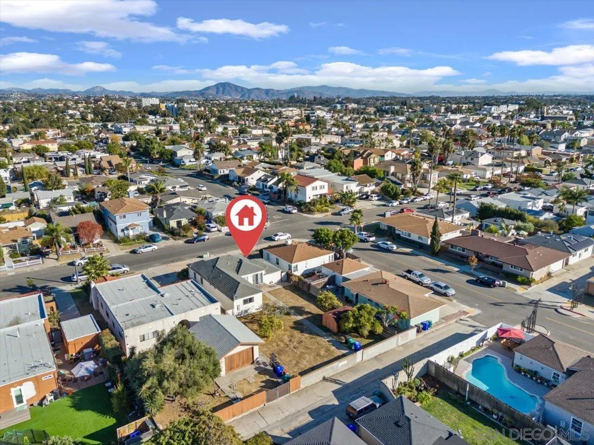 https://cdn.realtyfeed.com/cdn/127/240026446/05ff684a32bcd75e725ed564647dece6.webp