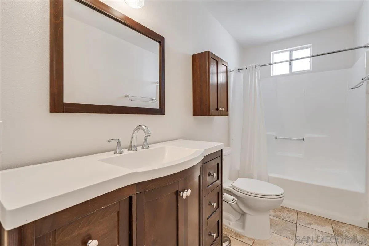https://cdn.realtyfeed.com/cdn/127/240026446/2be42c3902289890bbd80f1e8e971c2c.webp