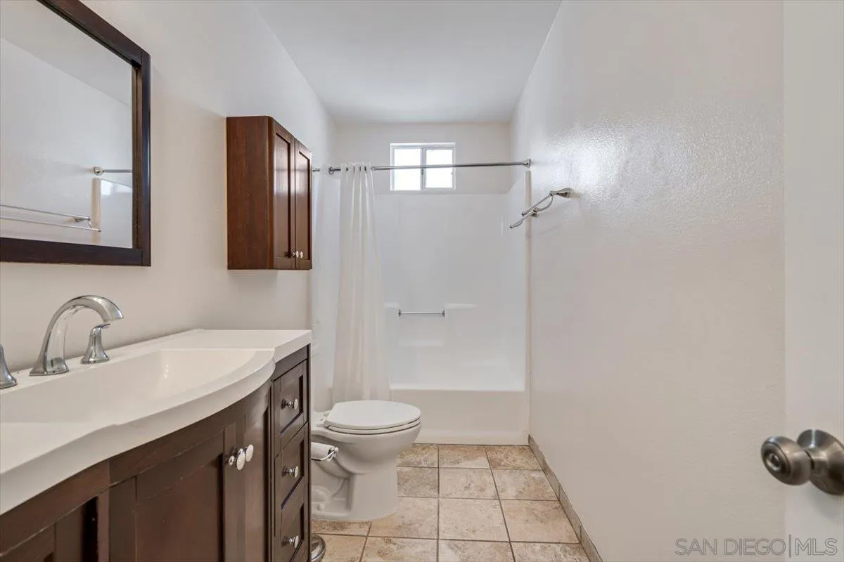 https://cdn.realtyfeed.com/cdn/127/240026446/56d94ac3f544067eaa62816e09e0e9eb.webp