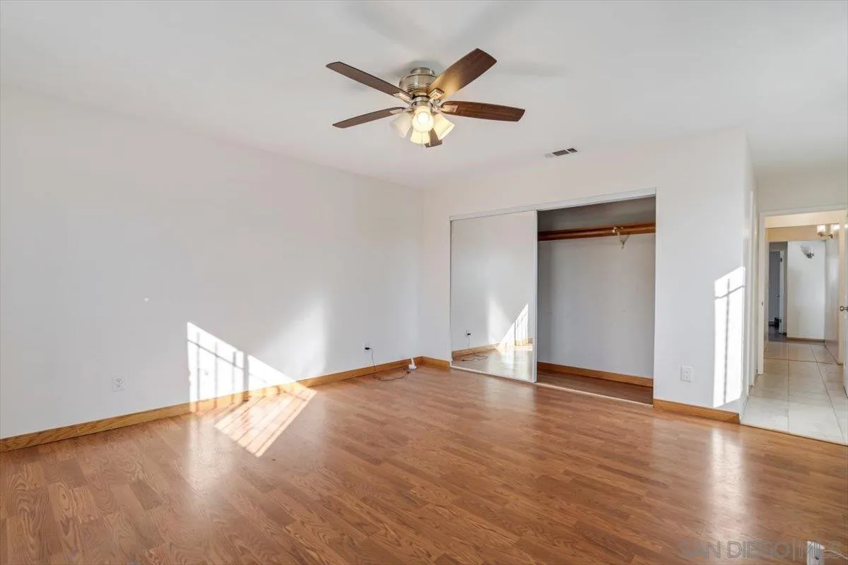 https://cdn.realtyfeed.com/cdn/127/240026446/7c5ff437a56c1d4f8964f0a1dcbc52d7.webp