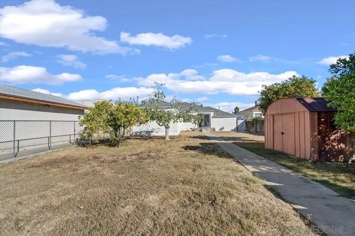 https://cdn.realtyfeed.com/cdn/127/240026446/8e2c36fec55e9f1a1c76a1367d589d52.webp