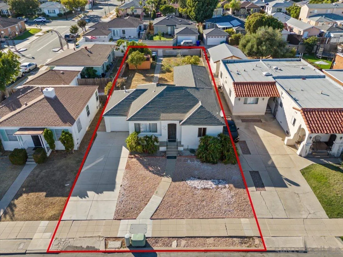 https://cdn.realtyfeed.com/cdn/127/240026446/d4eb91233e752c829438383575ef0ea4.webp