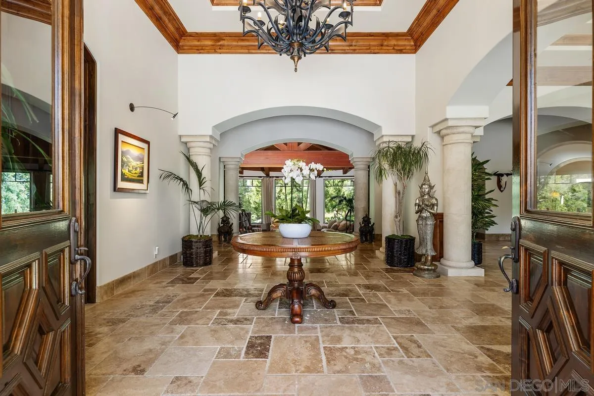 https://cdn.realtyfeed.com/cdn/127/240026541/6f818ac987880e3eeac363183f61364b.webp