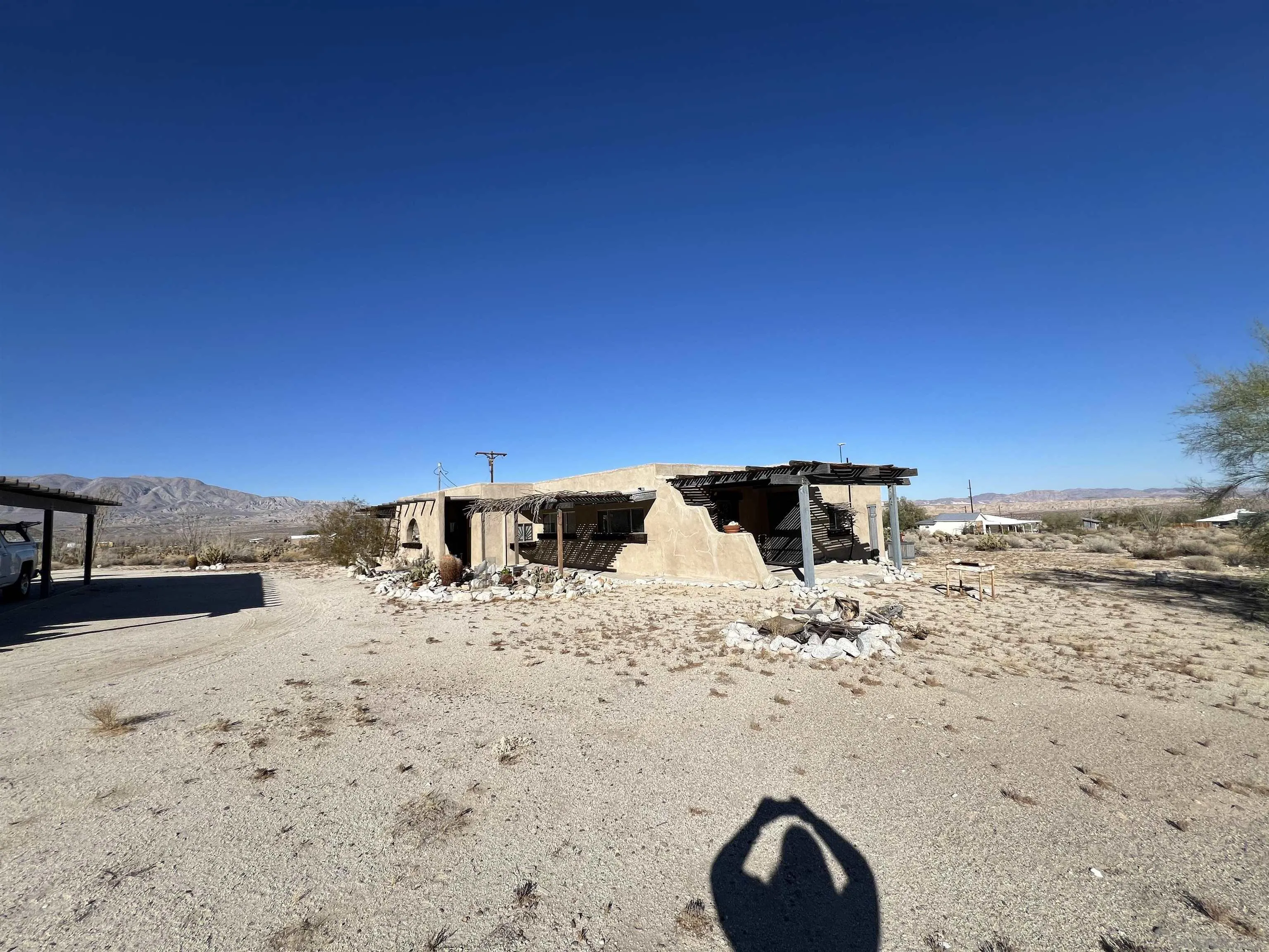 https://cdn.realtyfeed.com/cdn/127/240026553/aed35a001108e839c6450fc5d514d04a.webp