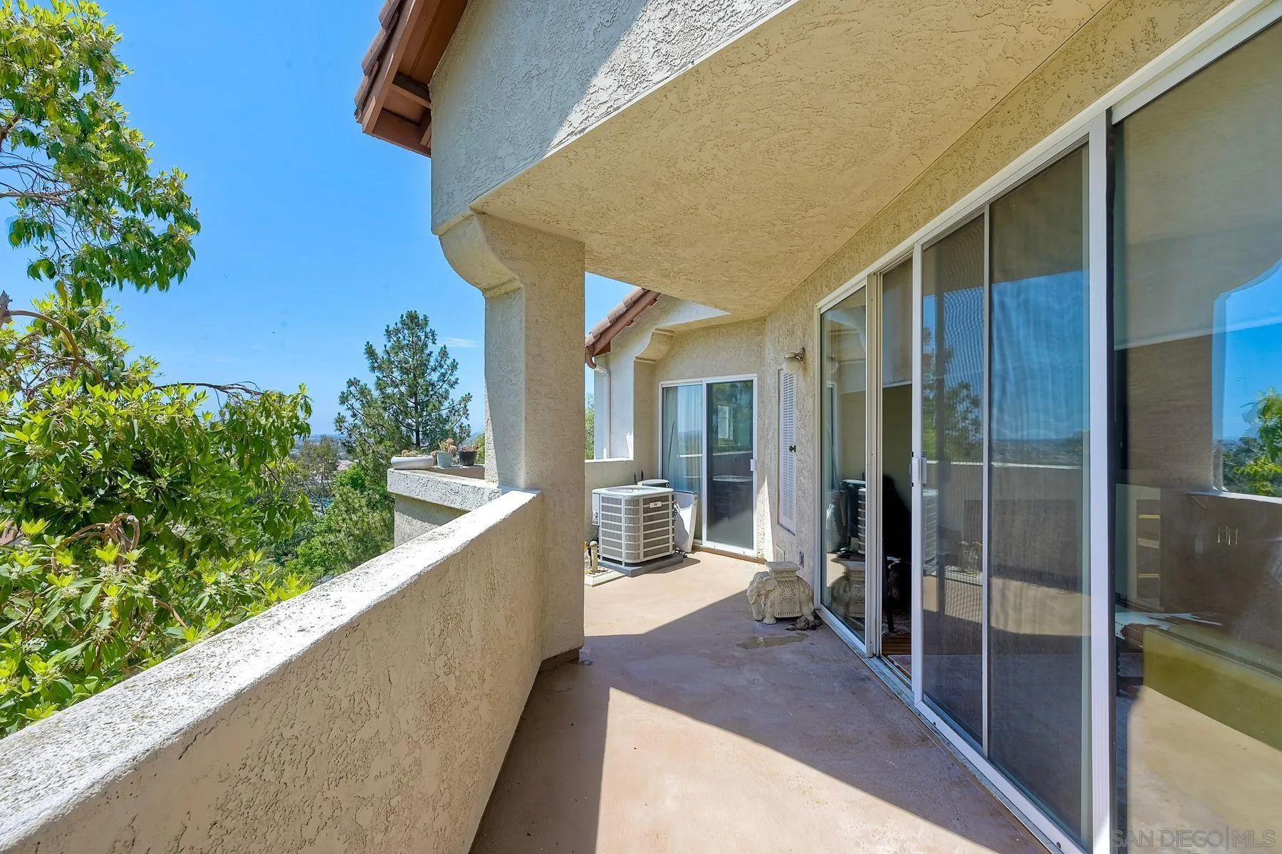 https://cdn.realtyfeed.com/cdn/127/240026682/1f816dc2c227eea0f4614eff319d6a30.webp
