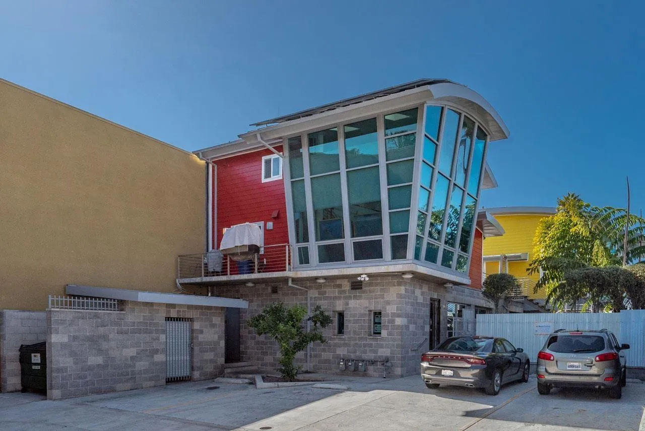 853 Grand Avenue, San Diego, CA 92109 - Photo 5 of 5, San Diego, CA