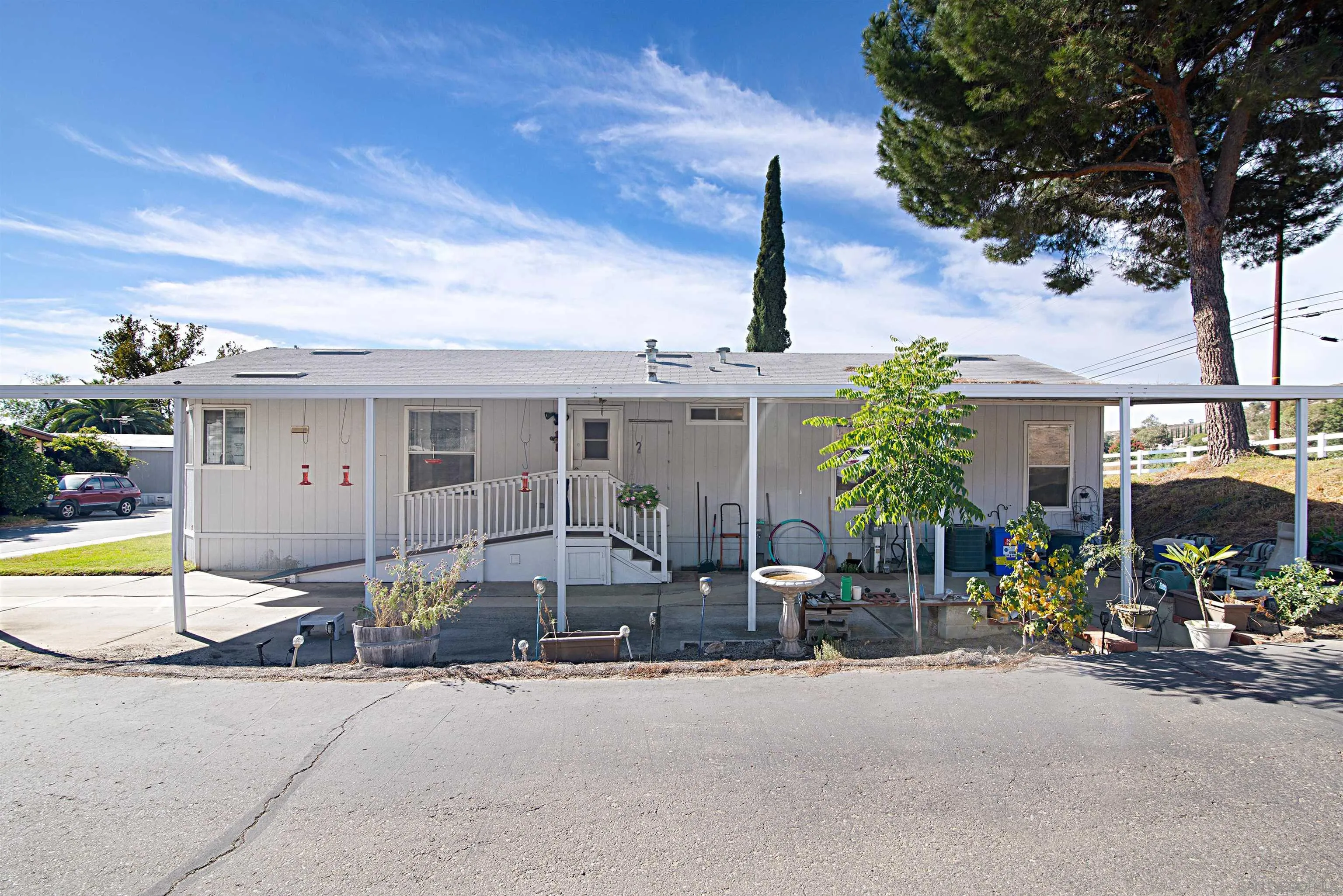 https://cdn.realtyfeed.com/cdn/127/240026910/68a775c11453f4a847483be85d187718.webp
