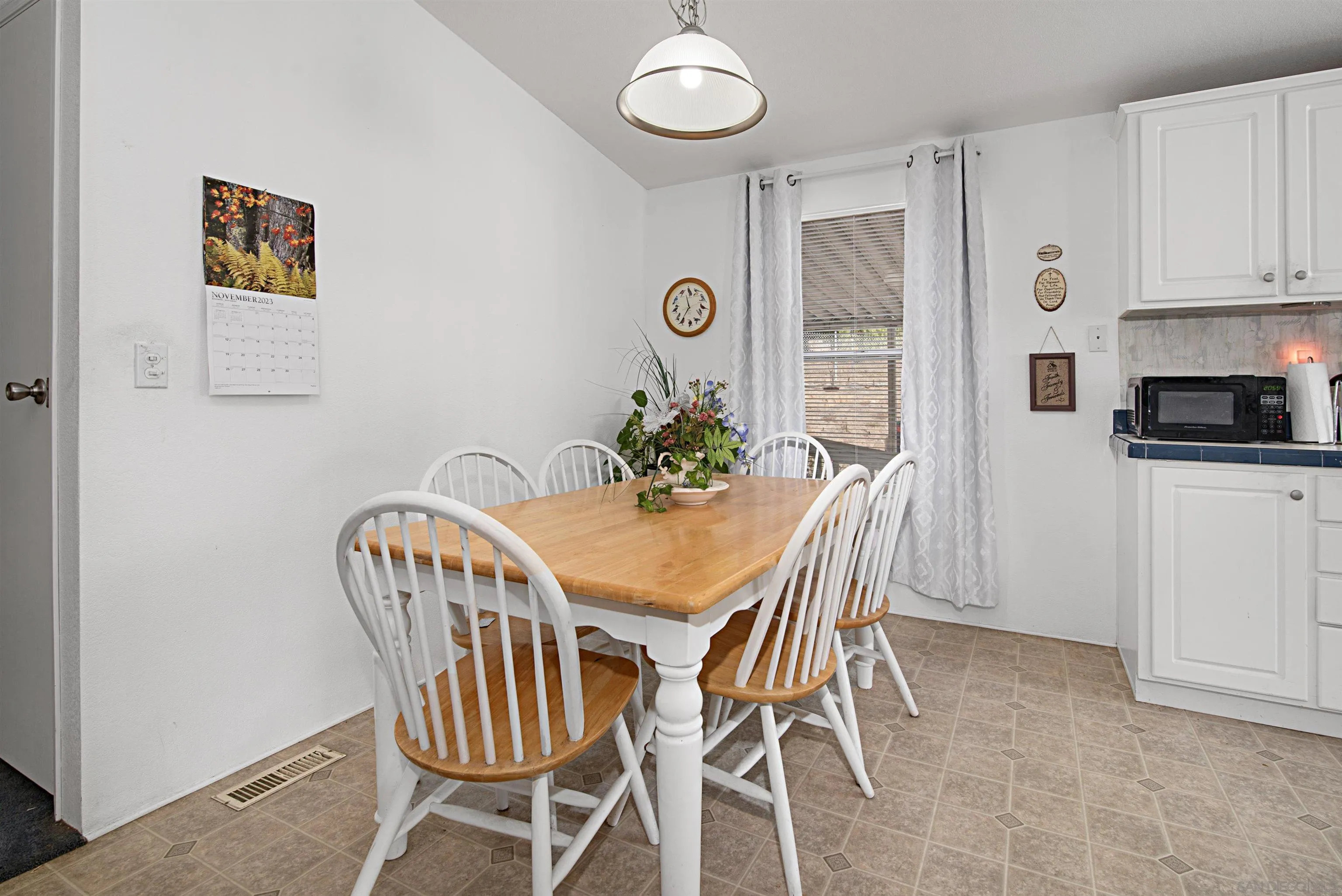 https://cdn.realtyfeed.com/cdn/127/240026910/d0322b3031d43696a65ba4ec65e11c9e.webp