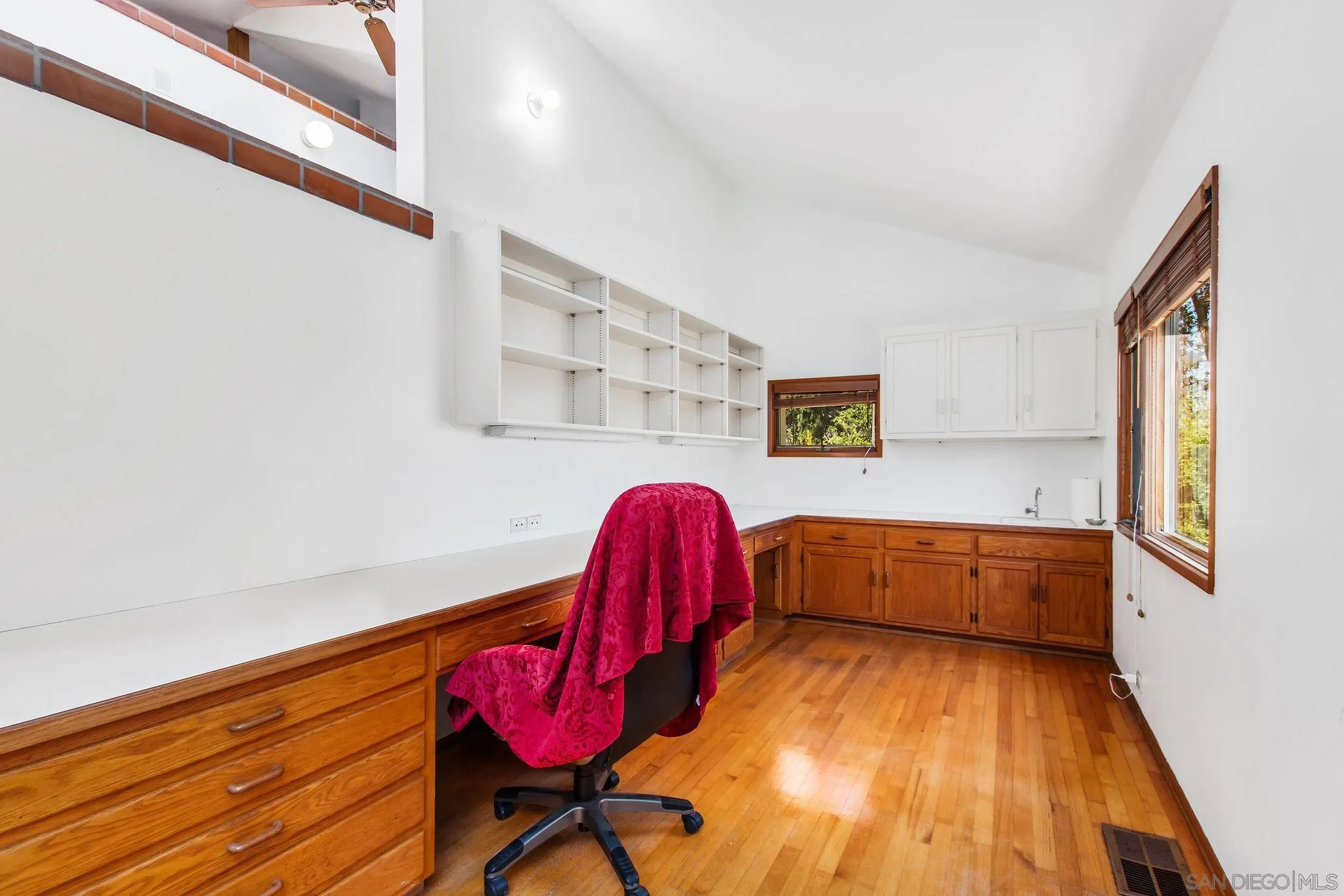 https://cdn.realtyfeed.com/cdn/127/240026943/934b18c5a79c0c886e7a7cb3f5dd7e3c.webp