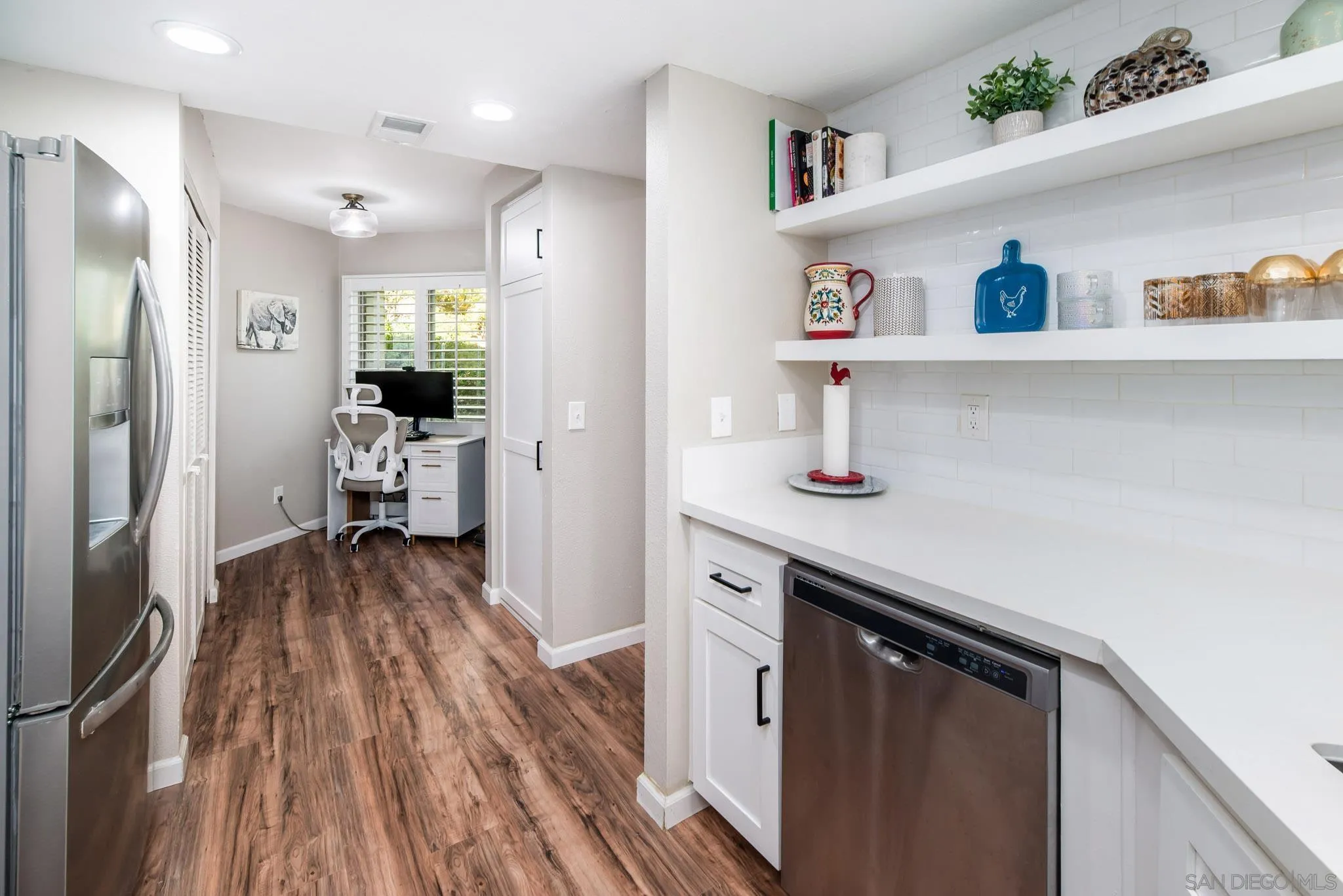 Photo #6: 240027307 Listing 