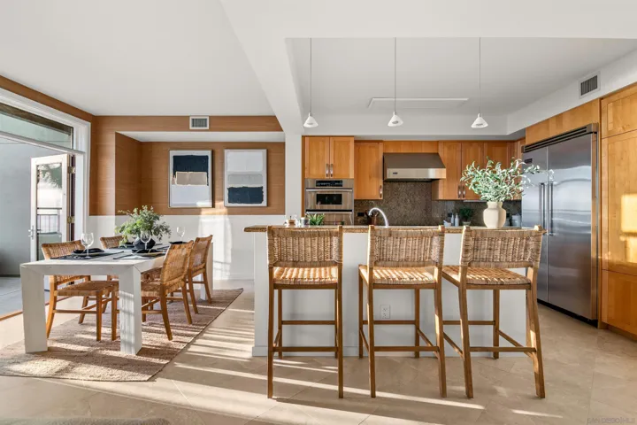5430  La Jolla Boulevard  , La Jolla, CA 92037