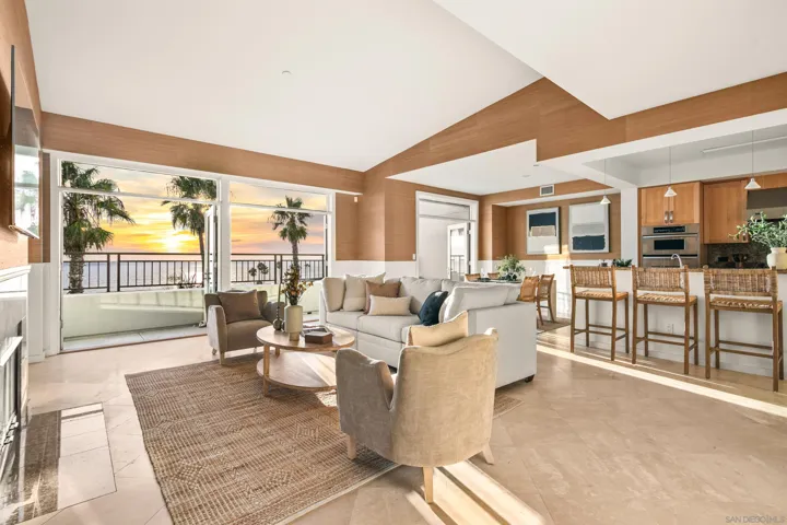 5430  La Jolla Boulevard  , La Jolla, CA 92037