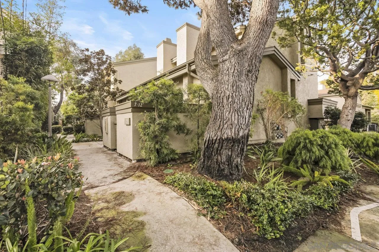 Photo #3: 240027463 Listing 