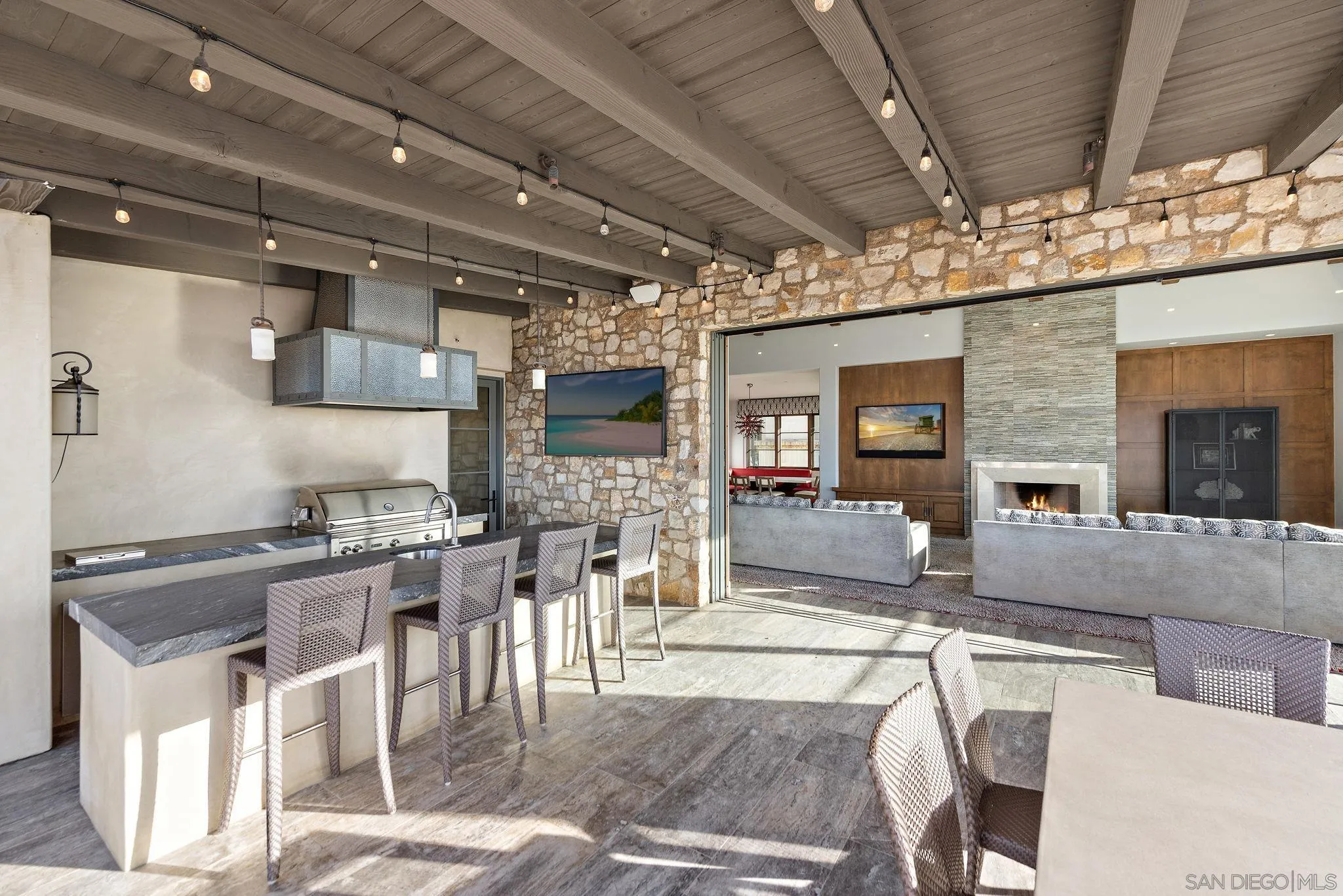 https://cdn.realtyfeed.com/cdn/127/240027691/3f1b1280745b11a4a1b6e0aa7dcfbcb3.webp