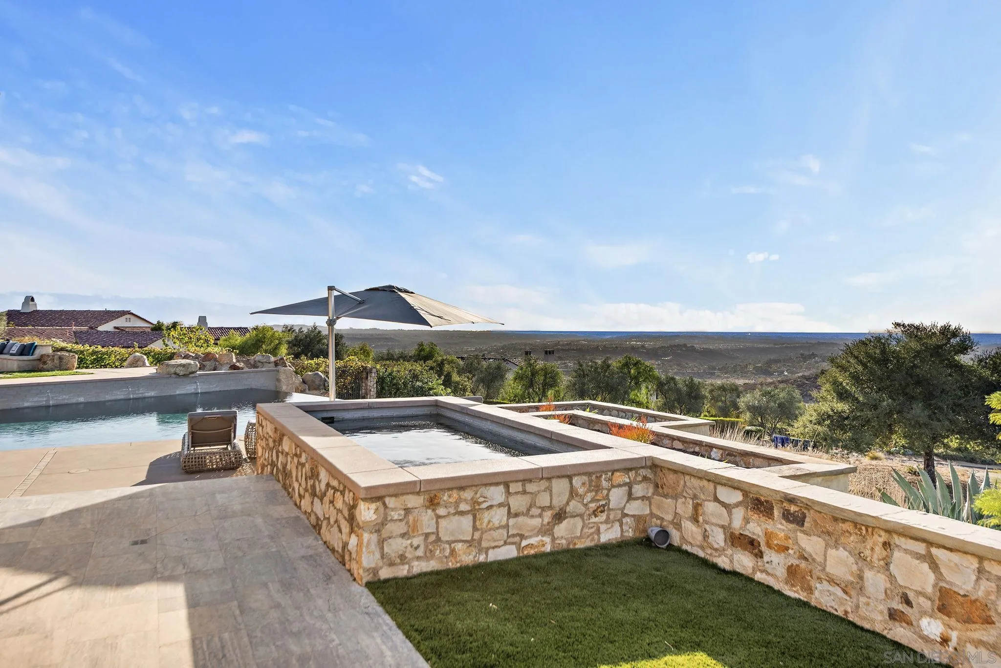 https://cdn.realtyfeed.com/cdn/127/240027691/41869f3a6d0d02835afa9d43f203a098.webp