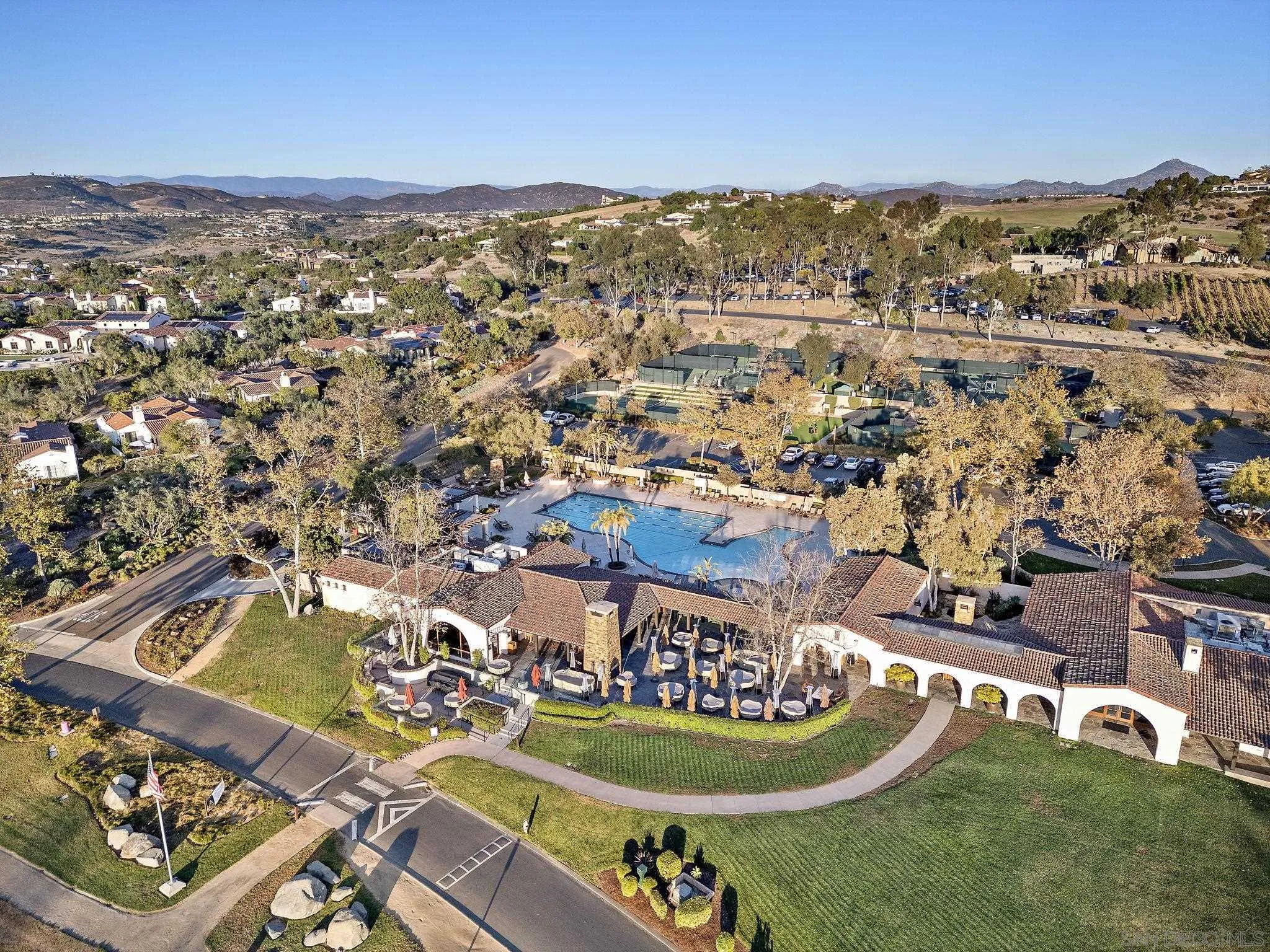 https://cdn.realtyfeed.com/cdn/127/240027691/e510b251bb98198306f20bc2c638736f.webp
