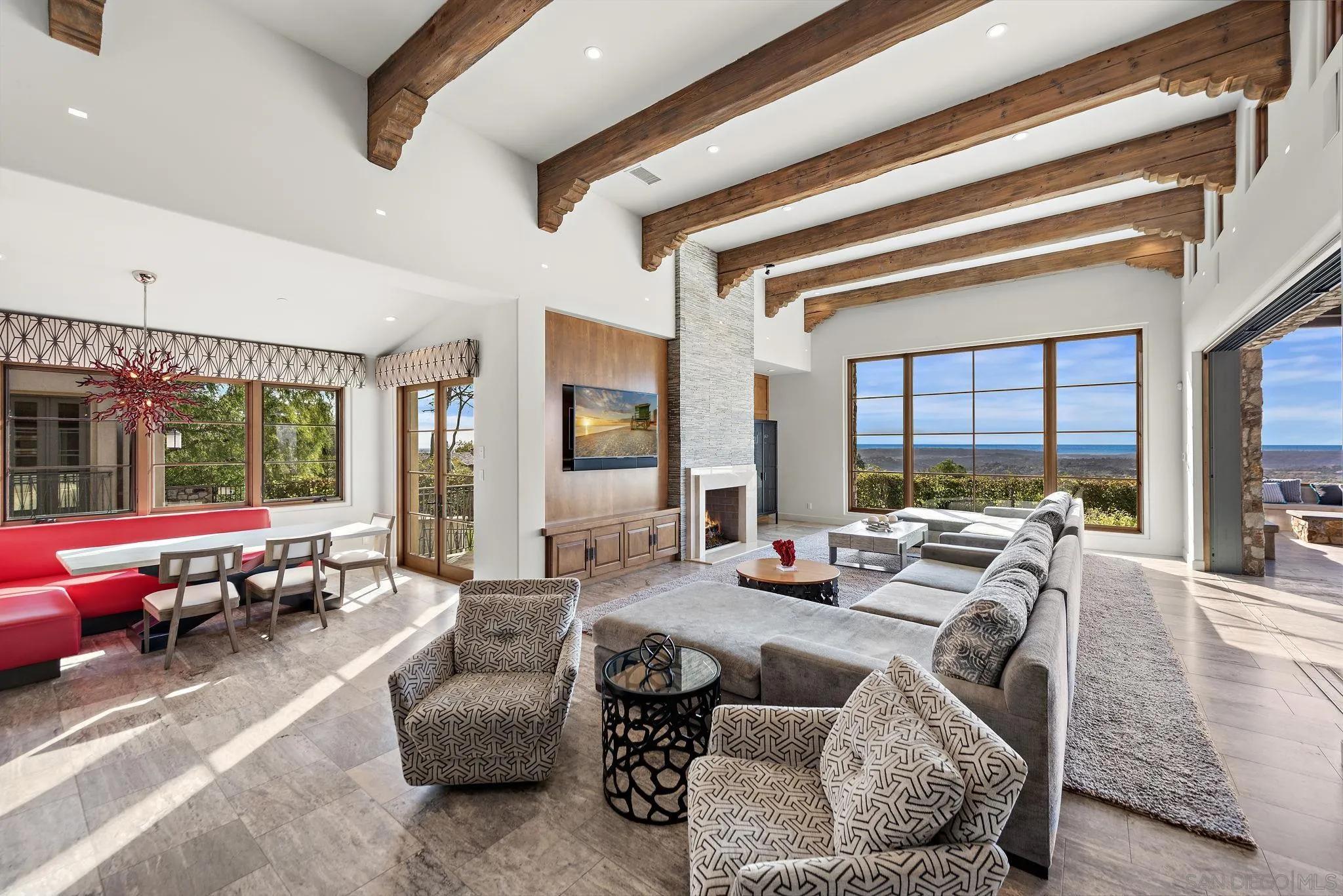 https://cdn.realtyfeed.com/cdn/127/240027691/ff22a9b75982bf15651cc4b3e02cdf6b.webp