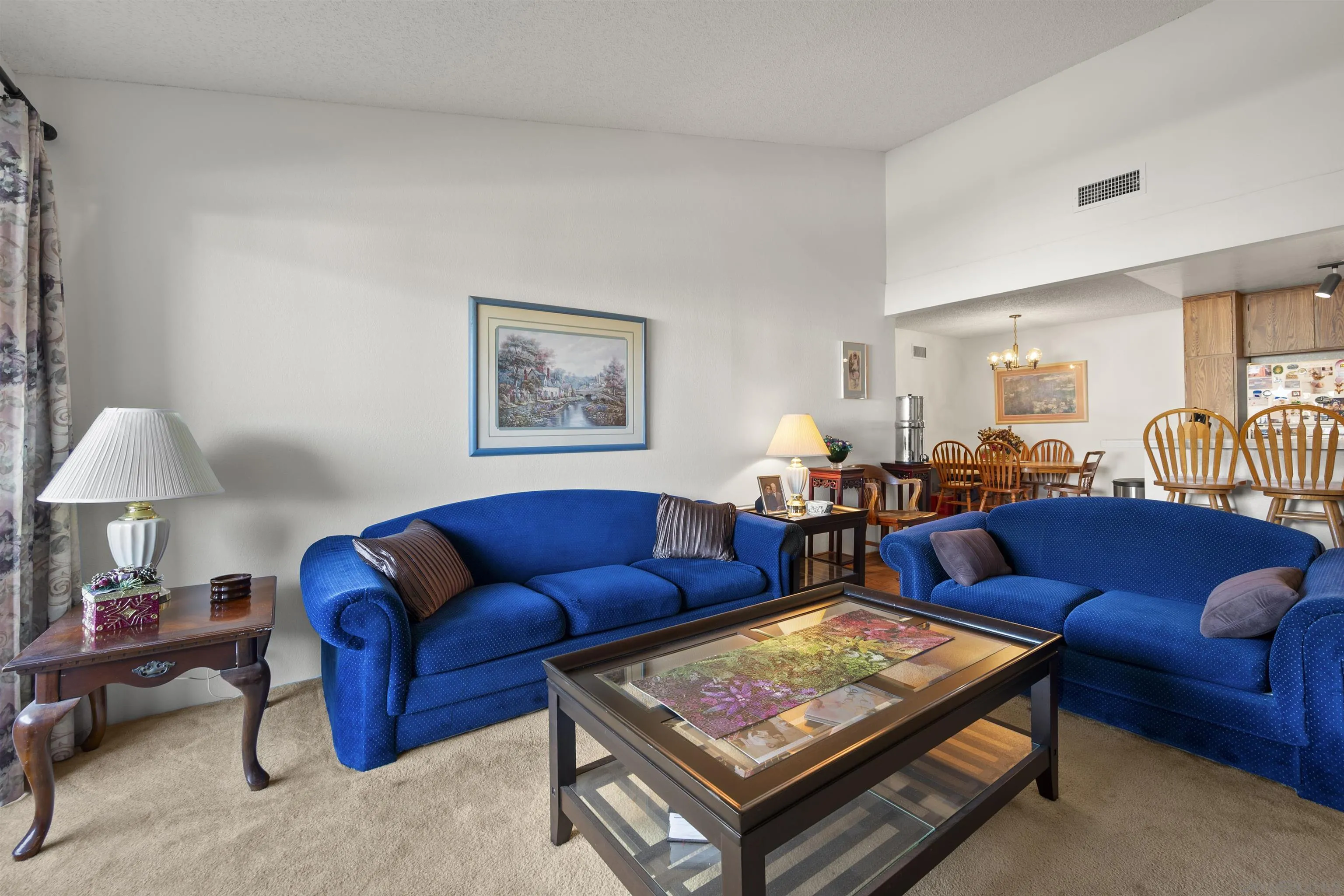 Photo #6: 240028314 Listing 