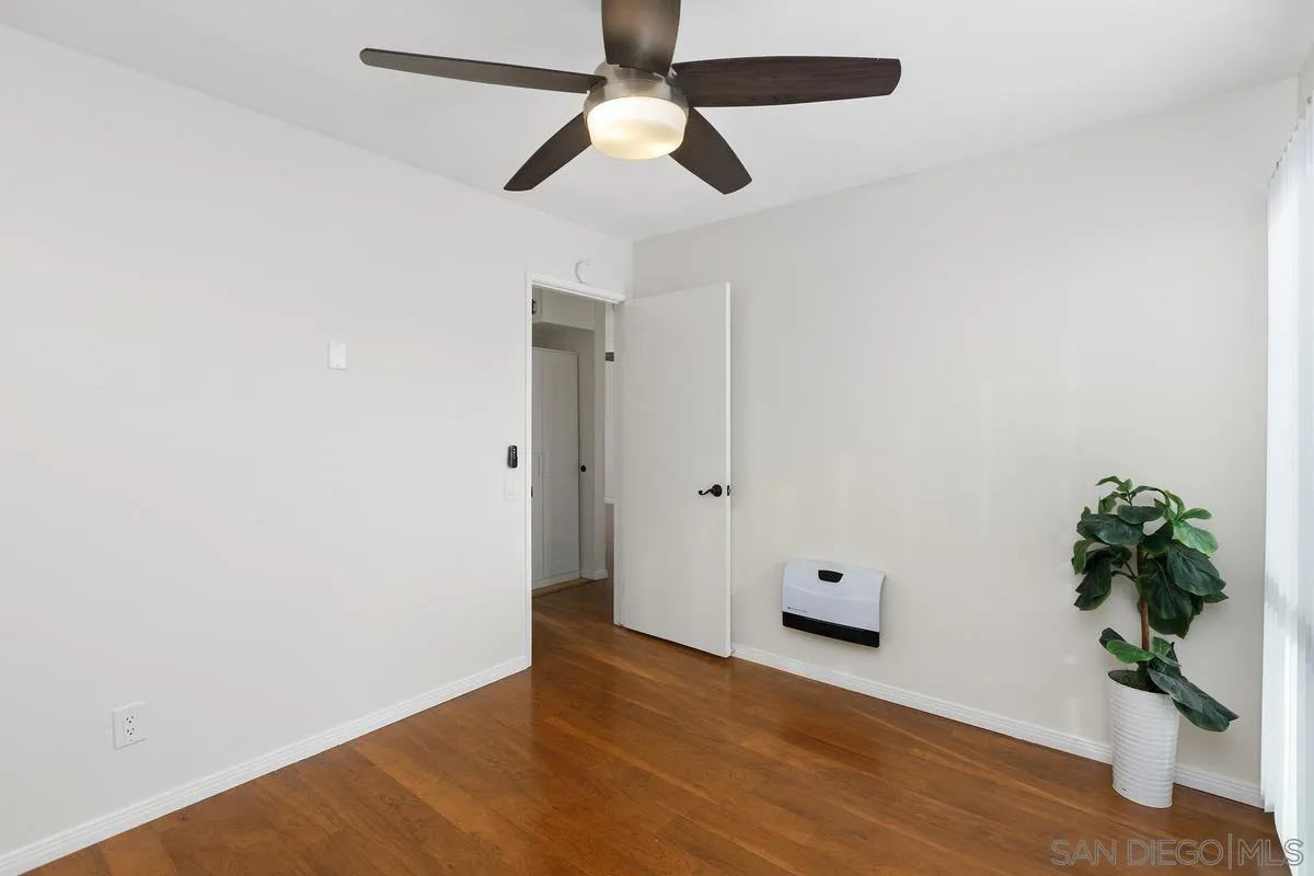 Photo #14: 240028393 Listing: Photo #14