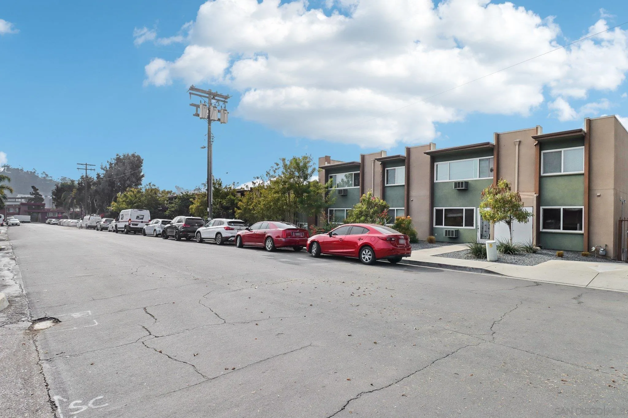 Photo #5: 240028846 Listing 
