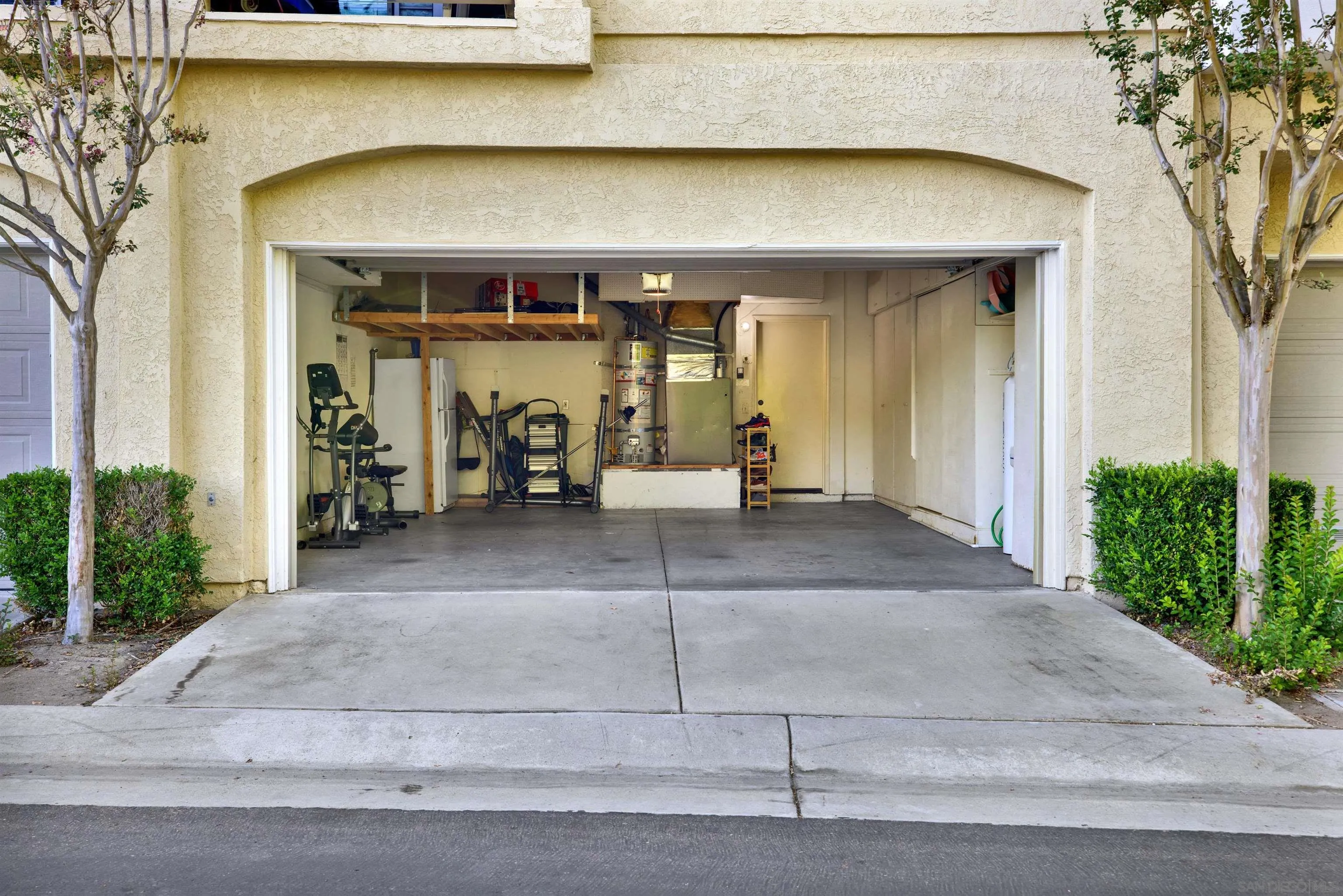 https://cdn.realtyfeed.com/cdn/127/240028950/578e977158e5d2f5a91a39455d65169b.webp