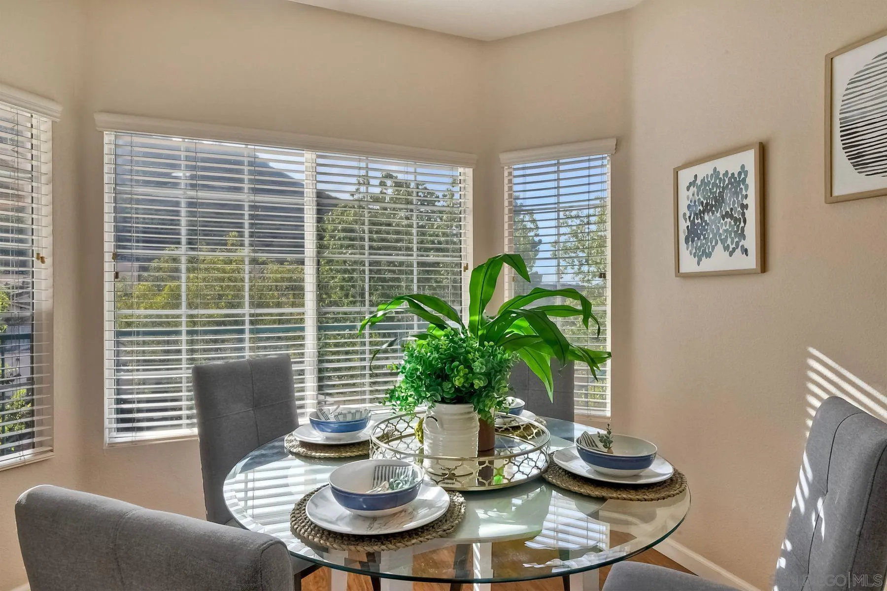 https://cdn.realtyfeed.com/cdn/127/240028994/7bb2e23a5786c54e5e86cf6250ac84d2.webp