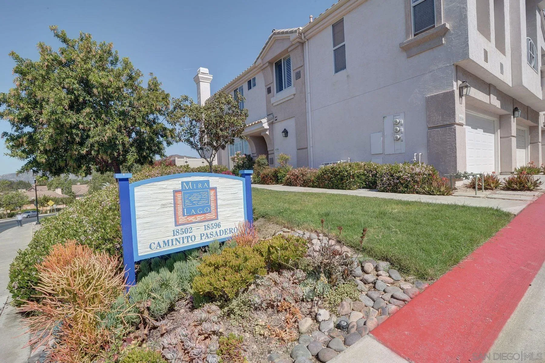 https://cdn.realtyfeed.com/cdn/127/240028994/80d931d0cf8d28814b64e21b6d5f78b8.webp