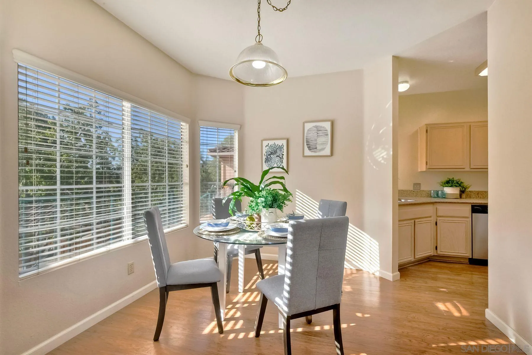 https://cdn.realtyfeed.com/cdn/127/240028994/d3d540cdd52c35de1cdf36166df64ccc.webp