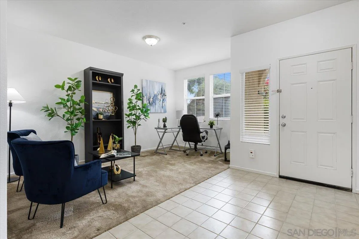 Photo #2: 240029046 Listing 