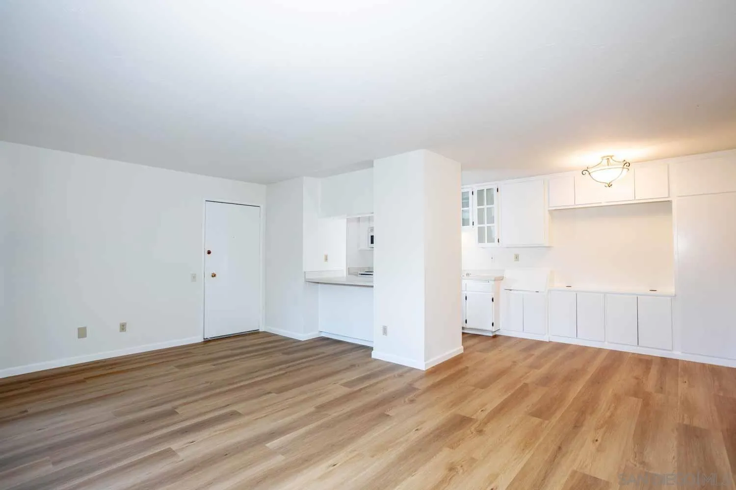 Photo #5: 240029050 Listing 